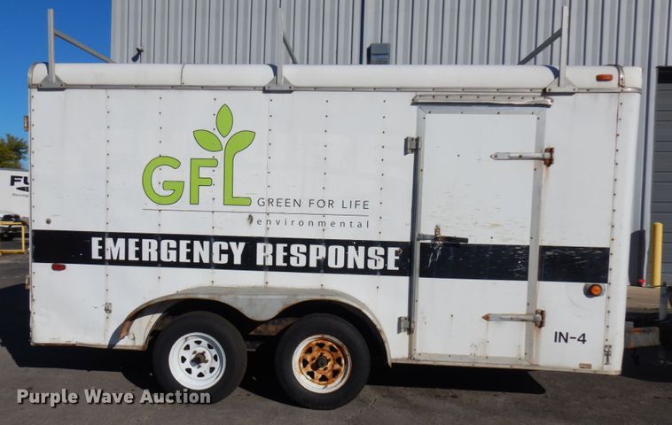 image for item HD9080 1995 Wells Cargo enclosed cargo trailer