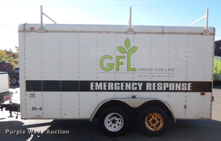 image for item HD9080 1995 Wells Cargo enclosed cargo trailer