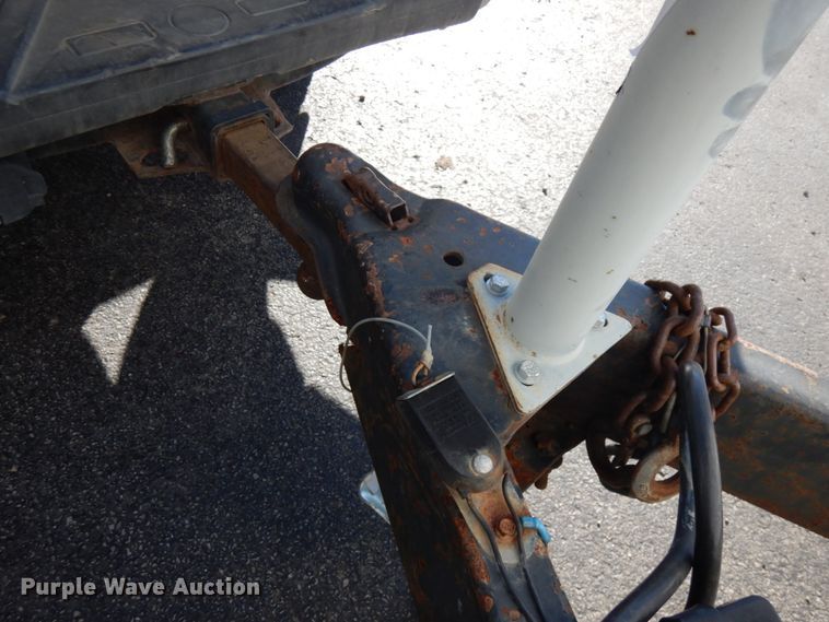 image for item HD9080 1995 Wells Cargo enclosed cargo trailer