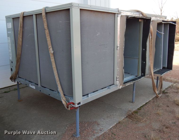 image for item HD9127 Trane Voyager AC and heat unit