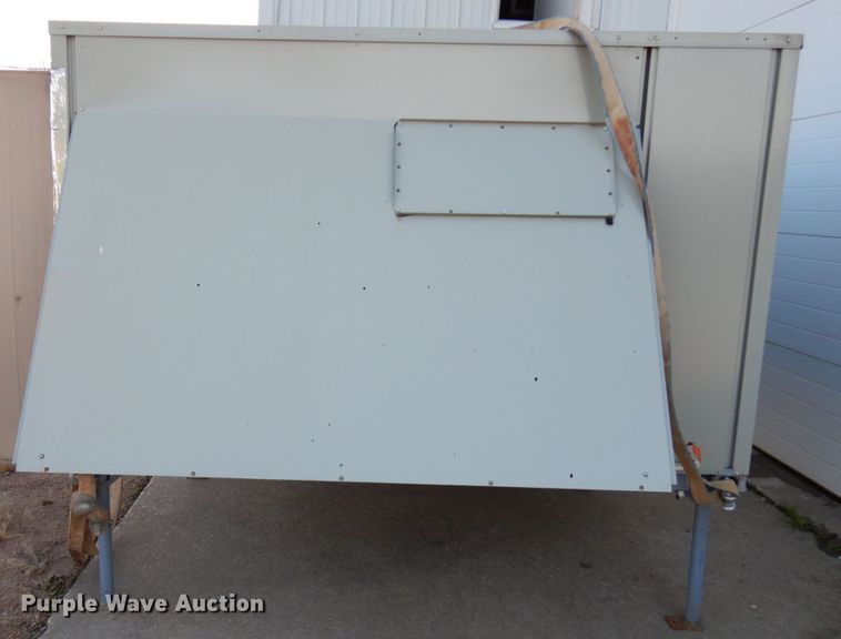 image for item HD9127 Trane Voyager AC and heat unit