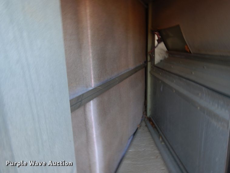 image for item HD9127 Trane Voyager AC and heat unit