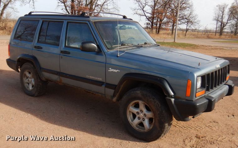 image for item HD9128 1997 Jeep Cherokee Sport  SUV
