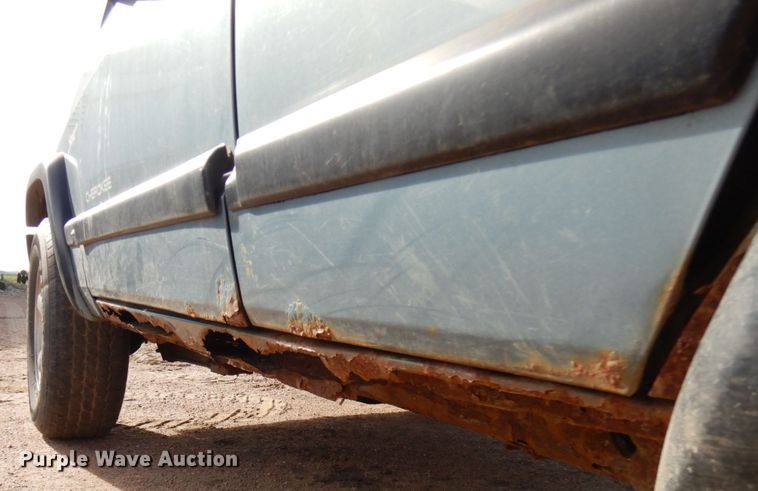 image for item HD9128 1997 Jeep Cherokee Sport  SUV