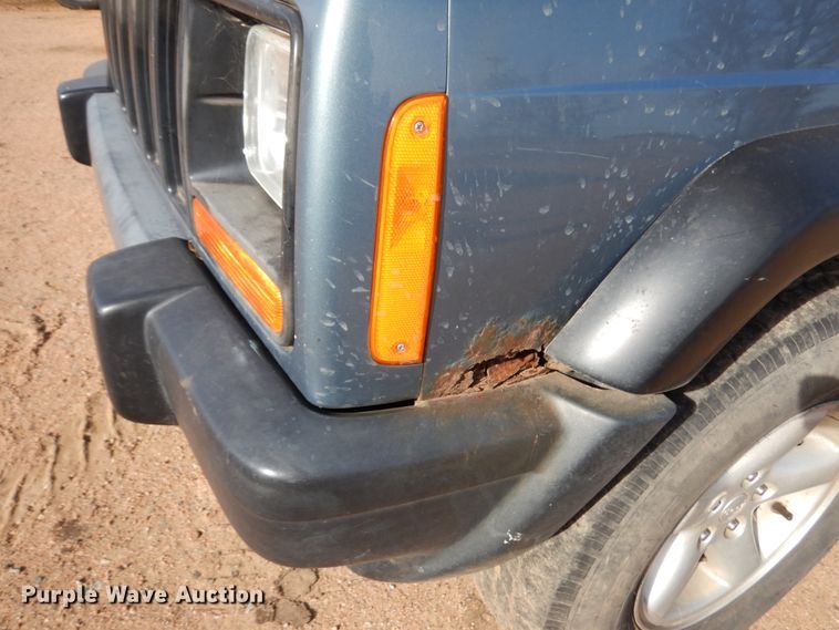 image for item HD9128 1997 Jeep Cherokee Sport  SUV