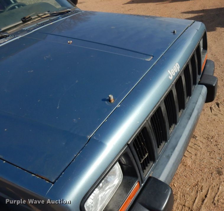 image for item HD9128 1997 Jeep Cherokee Sport  SUV