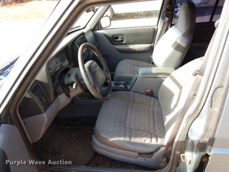 image for item HD9128 1997 Jeep Cherokee Sport  SUV