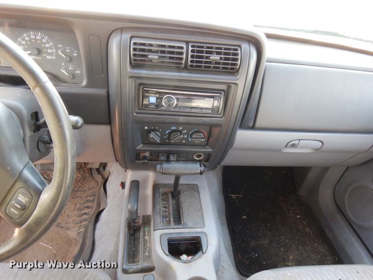 image for item HD9128 1997 Jeep Cherokee Sport  SUV