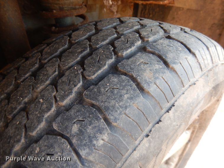 image for item HD9128 1997 Jeep Cherokee Sport  SUV