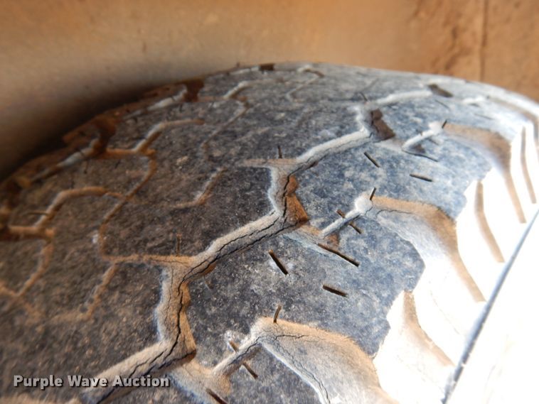 image for item HD9128 1997 Jeep Cherokee Sport  SUV