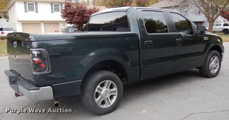 image for item HD9136 2005 Ford F150  SuperCrew cab pickup truck