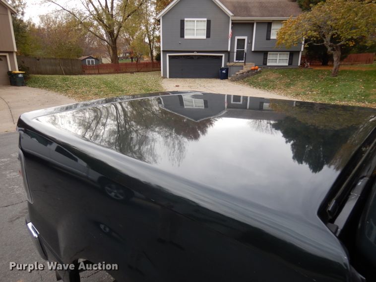 image for item HD9136 2005 Ford F150  SuperCrew cab pickup truck