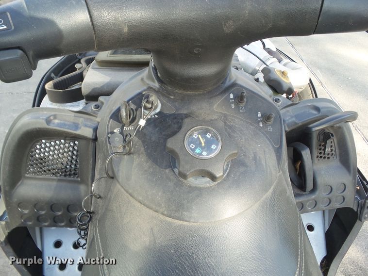 image for item HF9705 2001 Ski-Doo Grand Touring 600 snowmobile