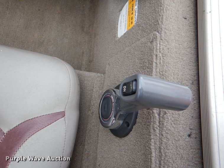 image for item HK9518 2003 G3 Pro 185  boat