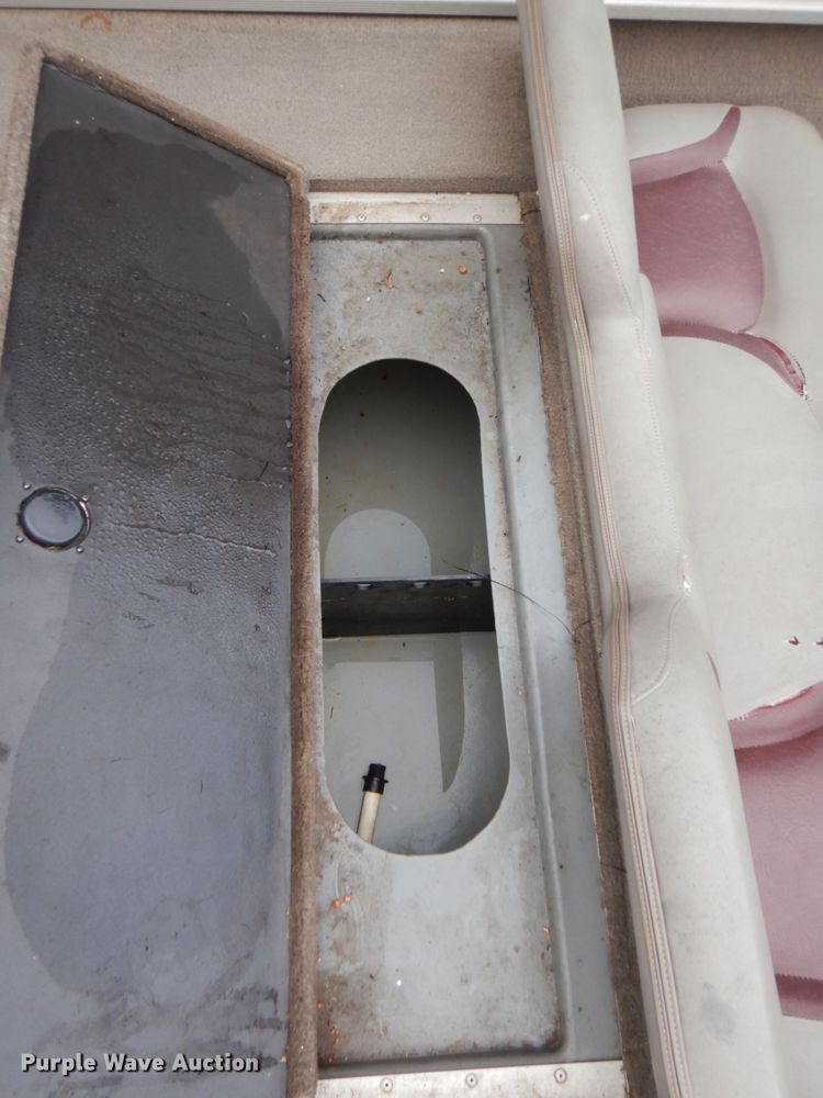 image for item HK9518 2003 G3 Pro 185  boat