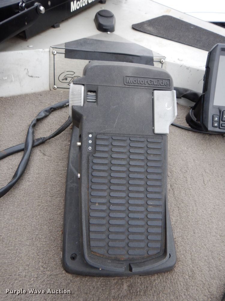 image for item HK9518 2003 G3 Pro 185  boat