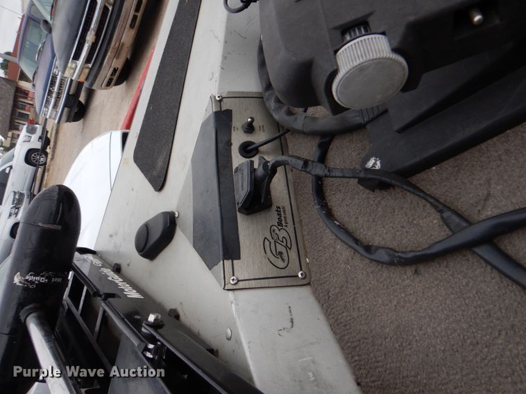 image for item HK9518 2003 G3 Pro 185  boat