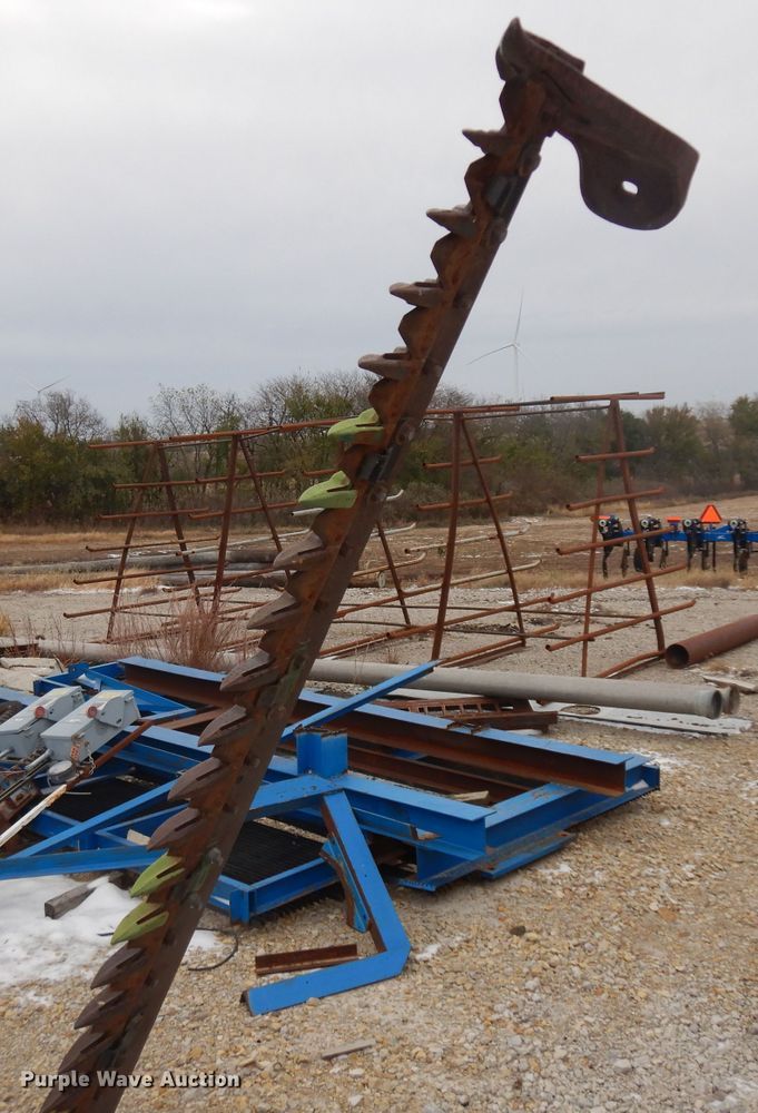 image for item HN9427 John Deere 350 sickle mower