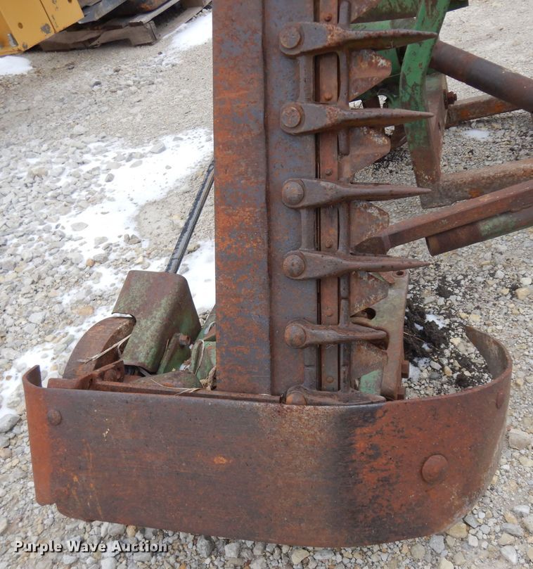 image for item HN9427 John Deere 350 sickle mower
