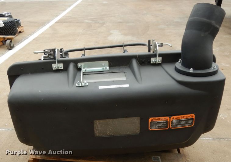 image for item HR9586 Kubota GCK54-700ZA grass bagger