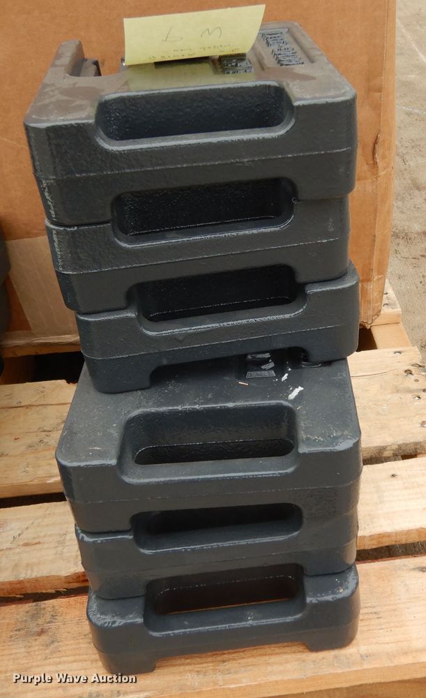(6) Kubota G8103A suitcase weights in Grapevine, TX Item HR9595 sold