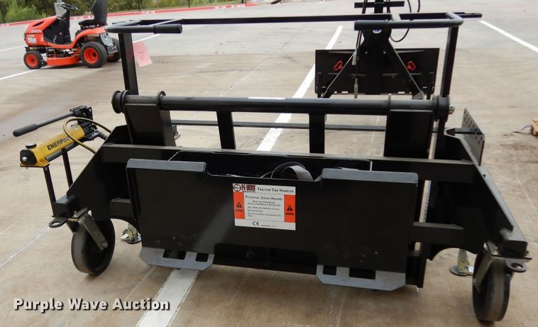 image for item HR9597 K-Line KL30100 tractor tire handler