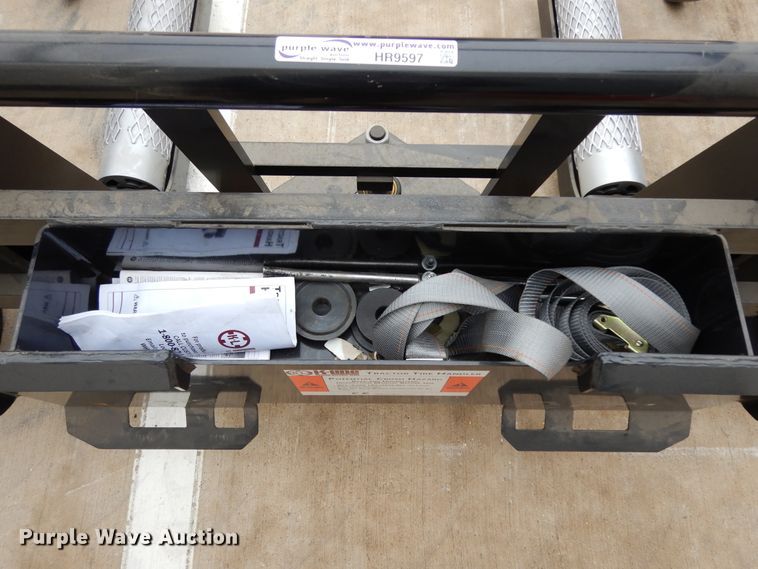 image for item HR9597 K-Line KL30100 tractor tire handler