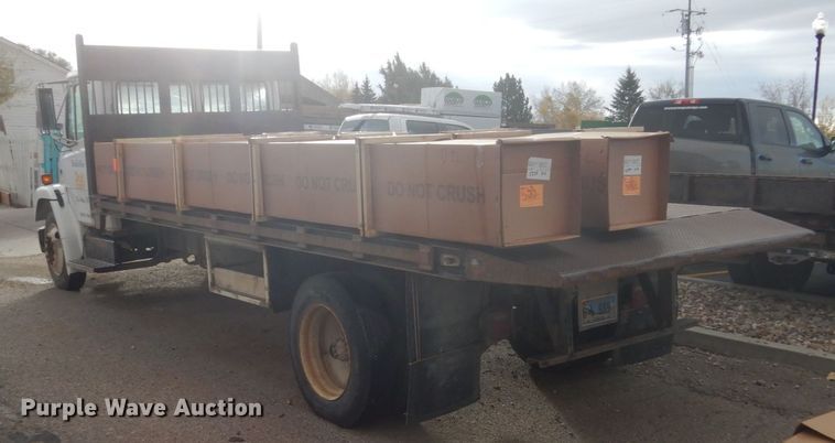 image for item HS9368 1995 Freightliner FL60  dump flatbed truck