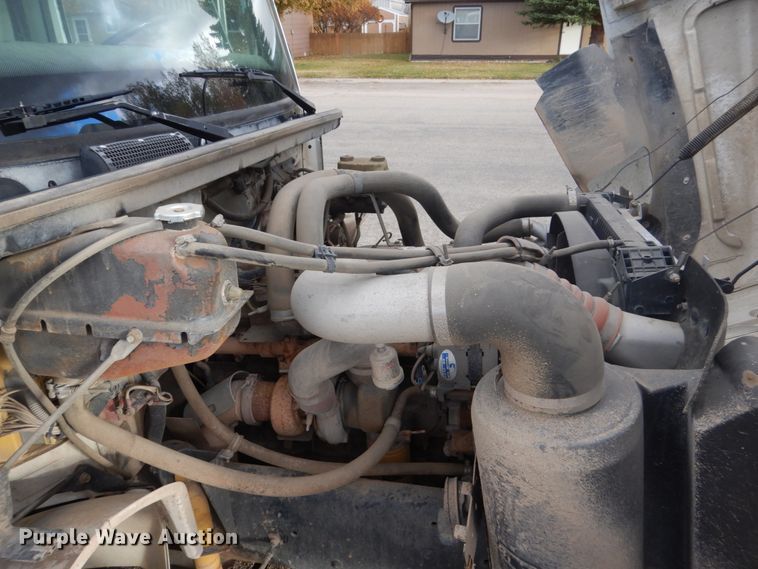 image for item HS9368 1995 Freightliner FL60  dump flatbed truck