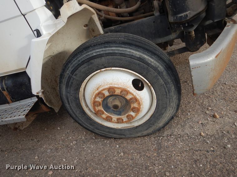 image for item HS9368 1995 Freightliner FL60  dump flatbed truck