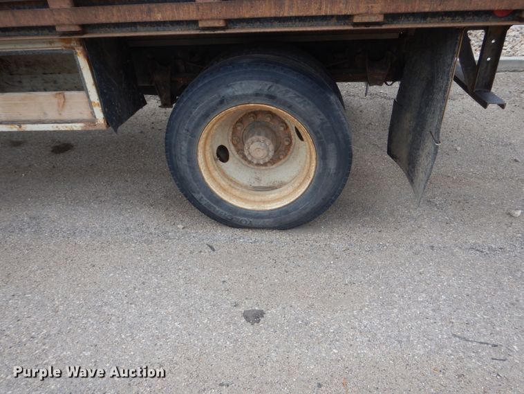 image for item HS9368 1995 Freightliner FL60  dump flatbed truck