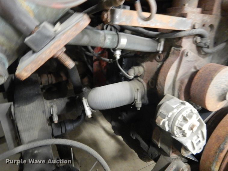 image for item HS9379 2003 New Flyer D40LF  shuttle bus