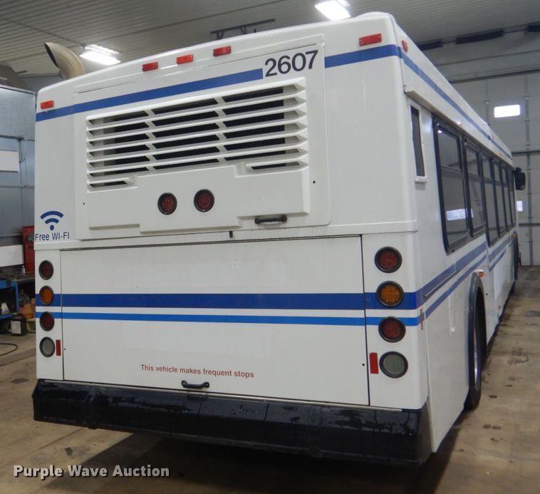 image for item HS9380 2006 New Flyer D40LF  shuttle bus