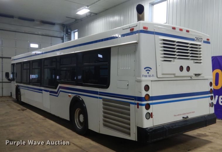 image for item HS9380 2006 New Flyer D40LF  shuttle bus