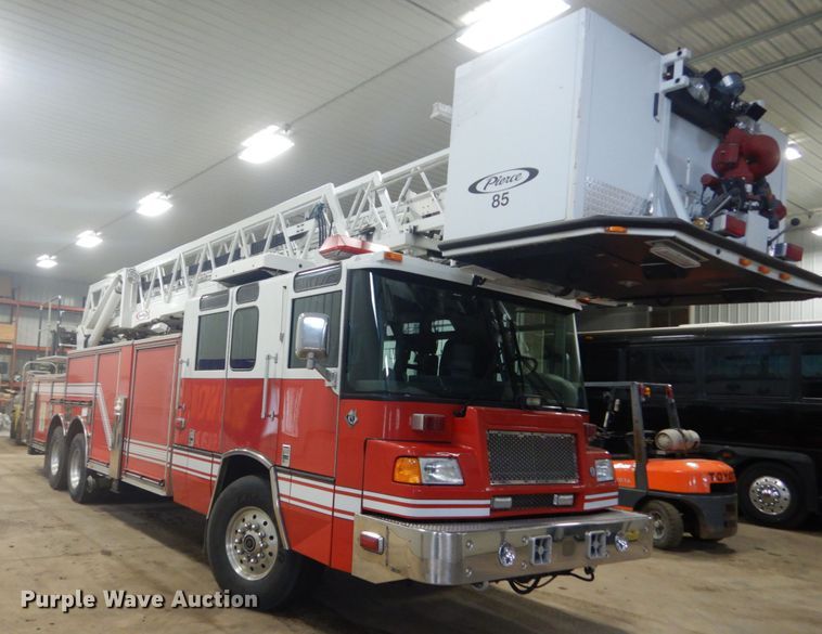 image for item HS9428 1999 Pierce  aerial platform fire truck