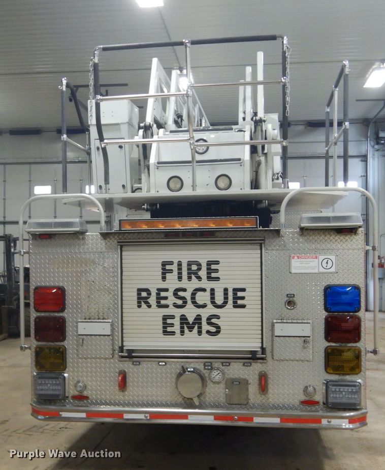 image for item HS9428 1999 Pierce  aerial platform fire truck