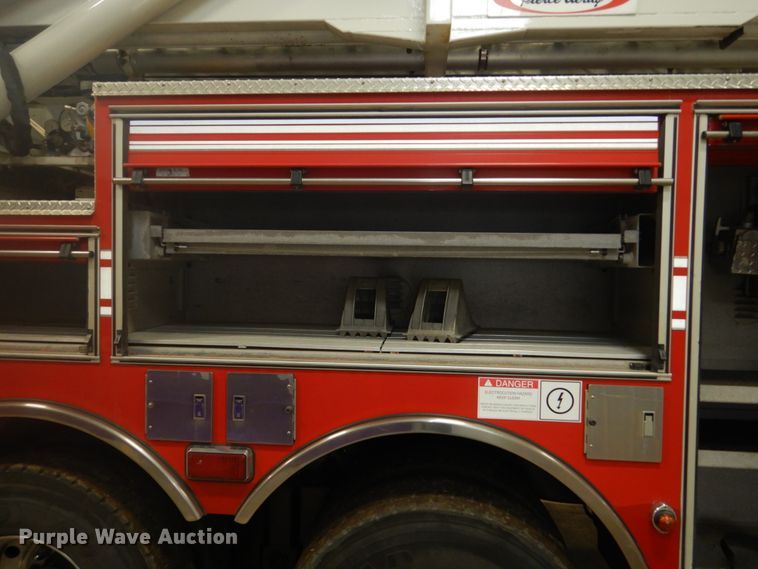 image for item HS9428 1999 Pierce  aerial platform fire truck