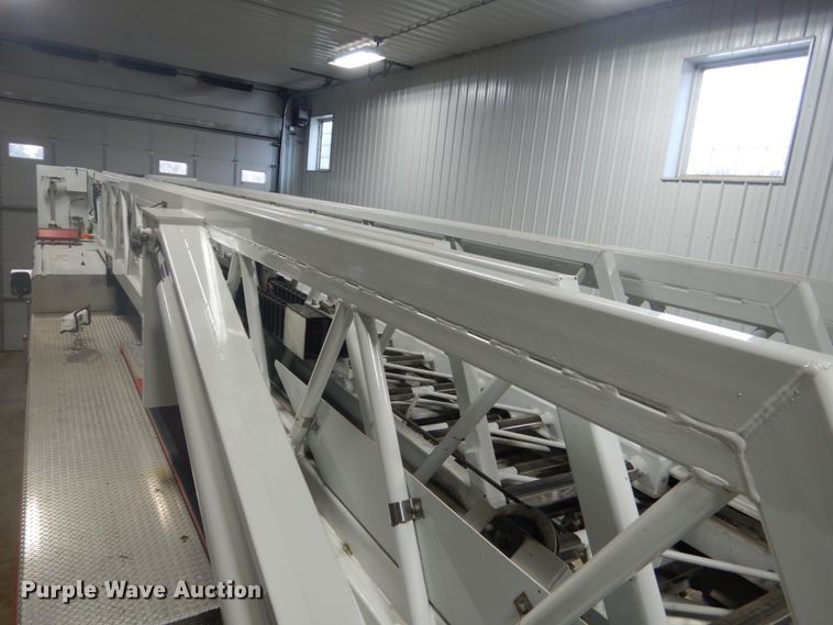 image for item HS9428 1999 Pierce  aerial platform fire truck