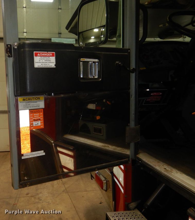 image for item HS9428 1999 Pierce  aerial platform fire truck