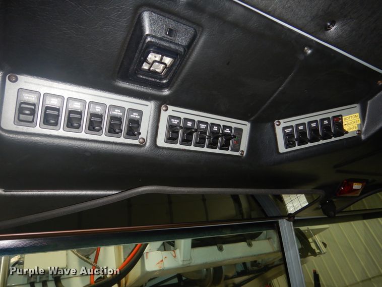 image for item HS9428 1999 Pierce  aerial platform fire truck