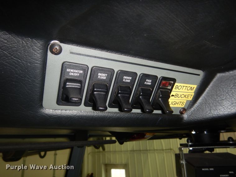 image for item HS9428 1999 Pierce  aerial platform fire truck