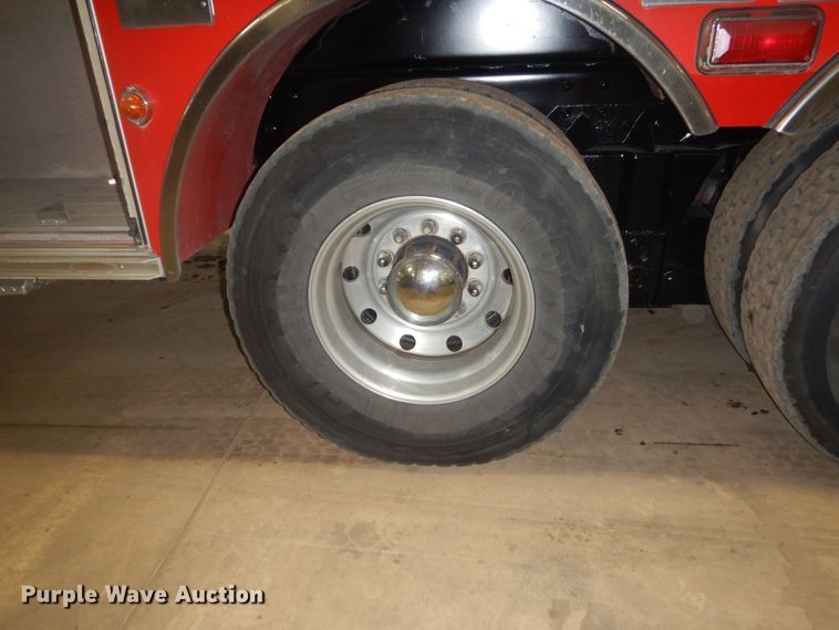 image for item HS9428 1999 Pierce  aerial platform fire truck