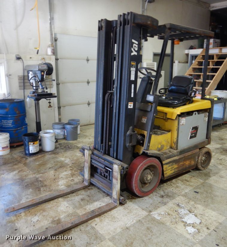 image for item HS9446 Yale ERC040RGN36TQ088  forklift