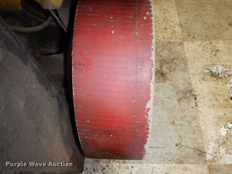 image for item HS9446 Yale ERC040RGN36TQ088  forklift