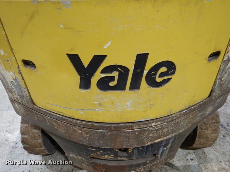 image for item HS9446 Yale ERC040RGN36TQ088  forklift