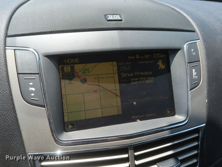 image for item HT9551 2010 Lincoln MKT  SUV