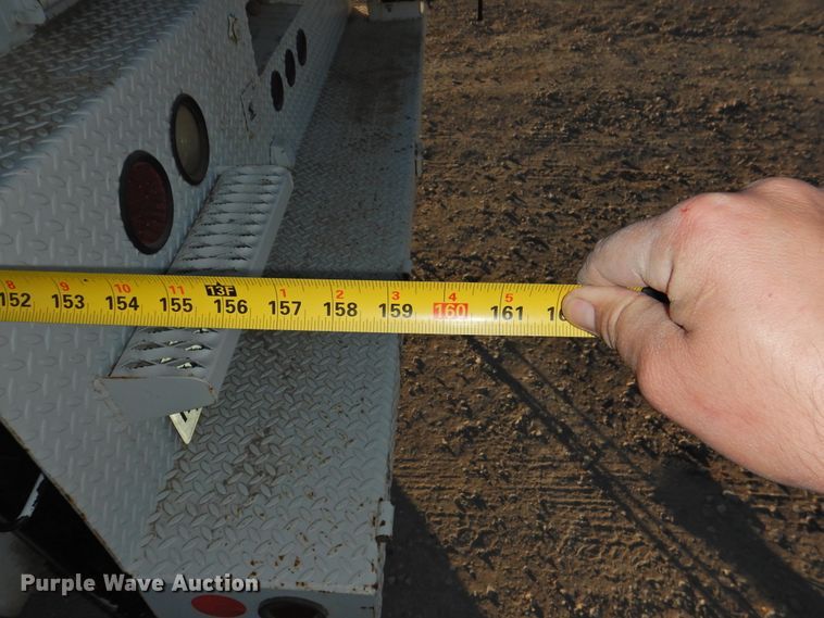 image for item HU9653 1997 GMC C6500  service truck with crane