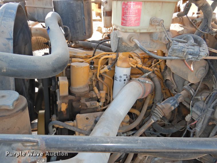 image for item HU9653 1997 GMC C6500  service truck with crane