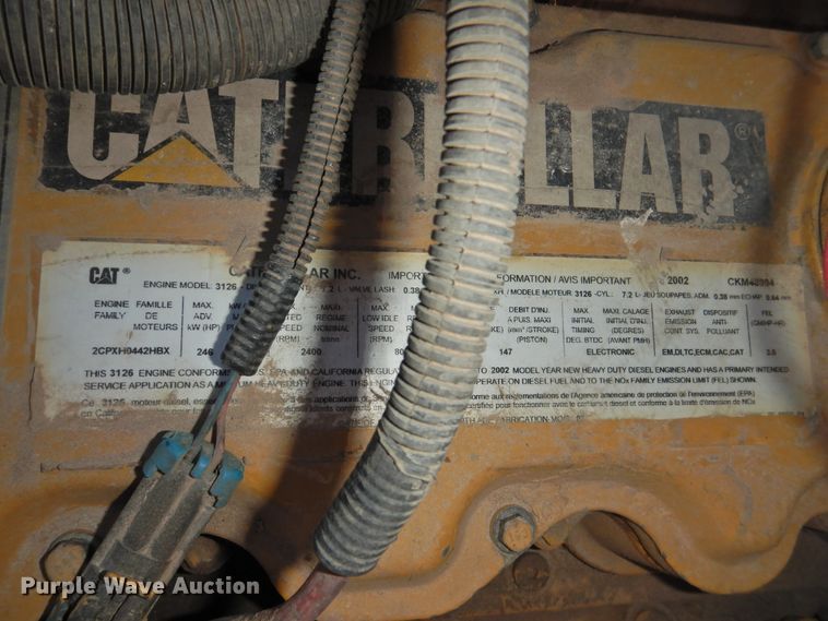 image for item HU9653 1997 GMC C6500  service truck with crane