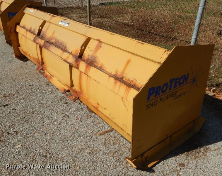 image for item HV9504 Pro Tech SP10S skid steer snow pusher